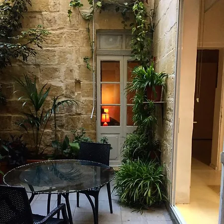 Your Apartment Il-Furjana Exterior photo